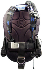 halcyon_infinity_sistema_kompensatsii_plavuchesti_drybag_5122_sm